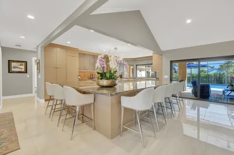 513 N Country Club Drive Atlantis FL 33462