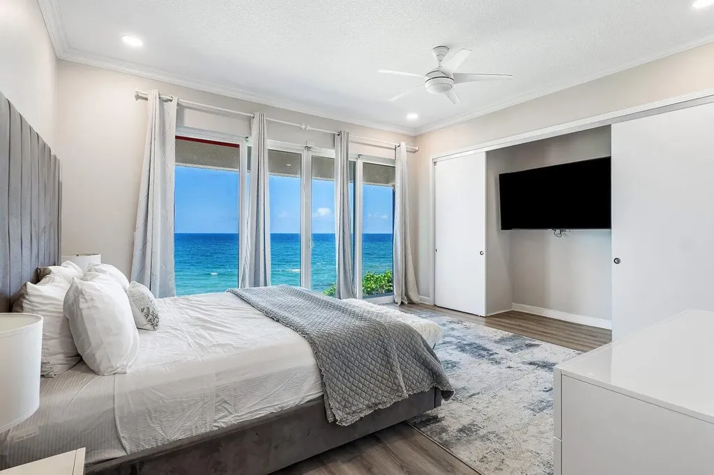 4517 S Ocean Boulevard Highland Beach FL 33487