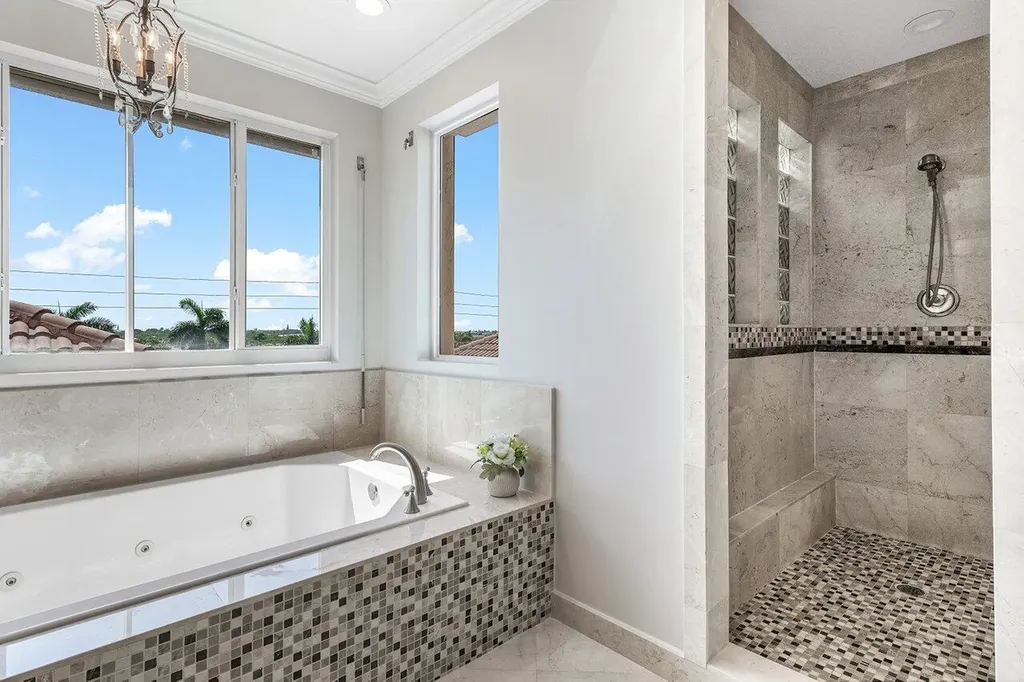 4517 S Ocean Boulevard Highland Beach FL 33487