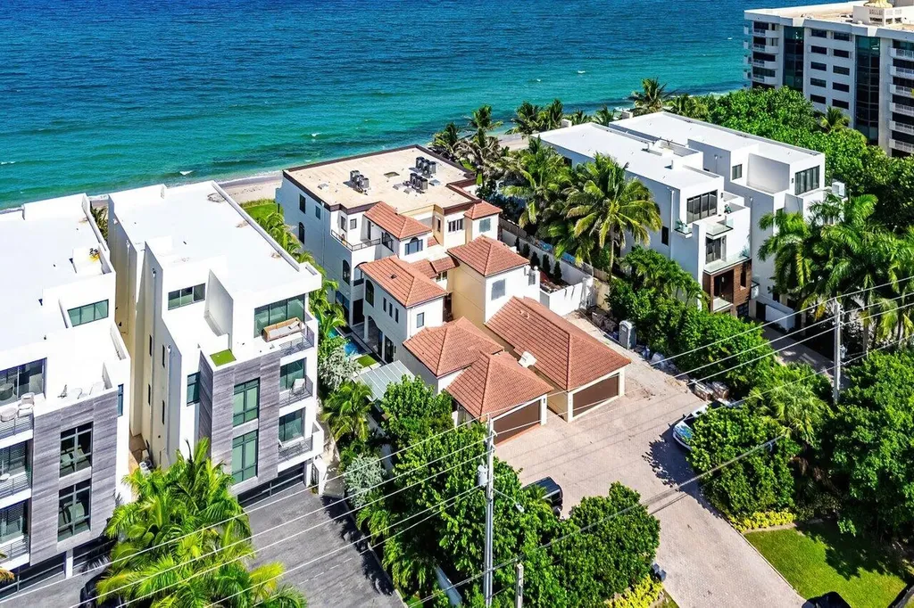 4517 S Ocean Boulevard Highland Beach FL 33487