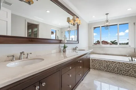 4517 S Ocean Boulevard Highland Beach FL 33487