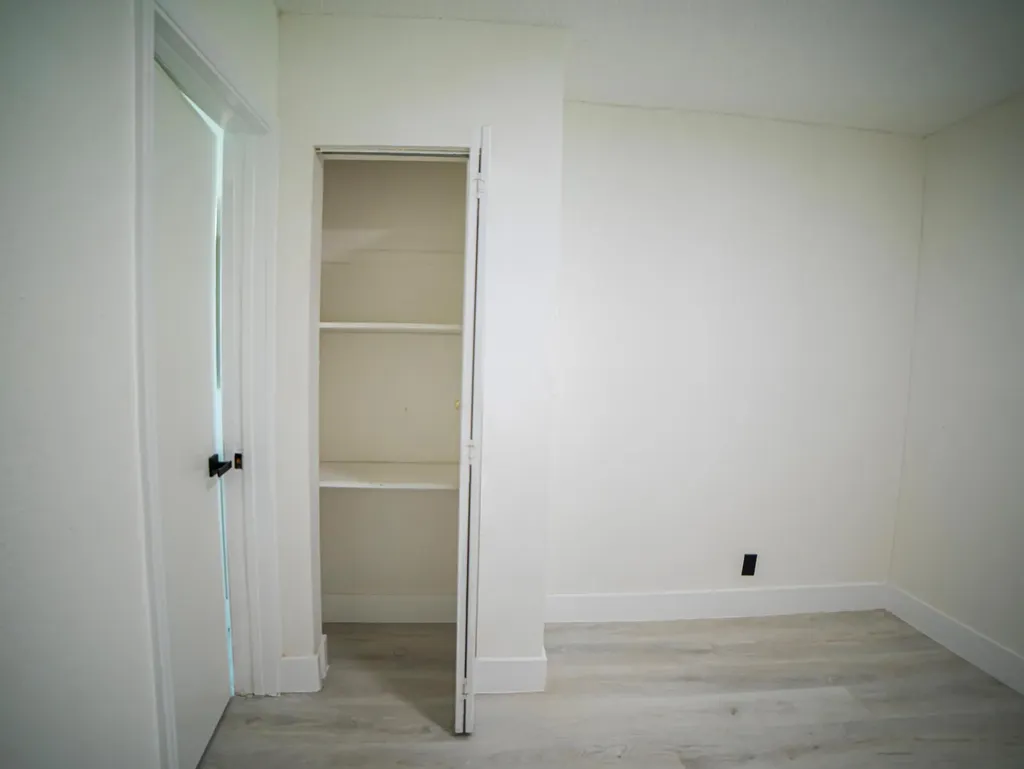 412 Columbus Parkway Hollywood FL 33021
