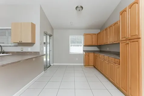 1614 SE Goucho Avenue Port St Lucie FL 34952