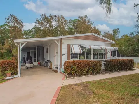 10 Padre Port St Lucie FL 34952