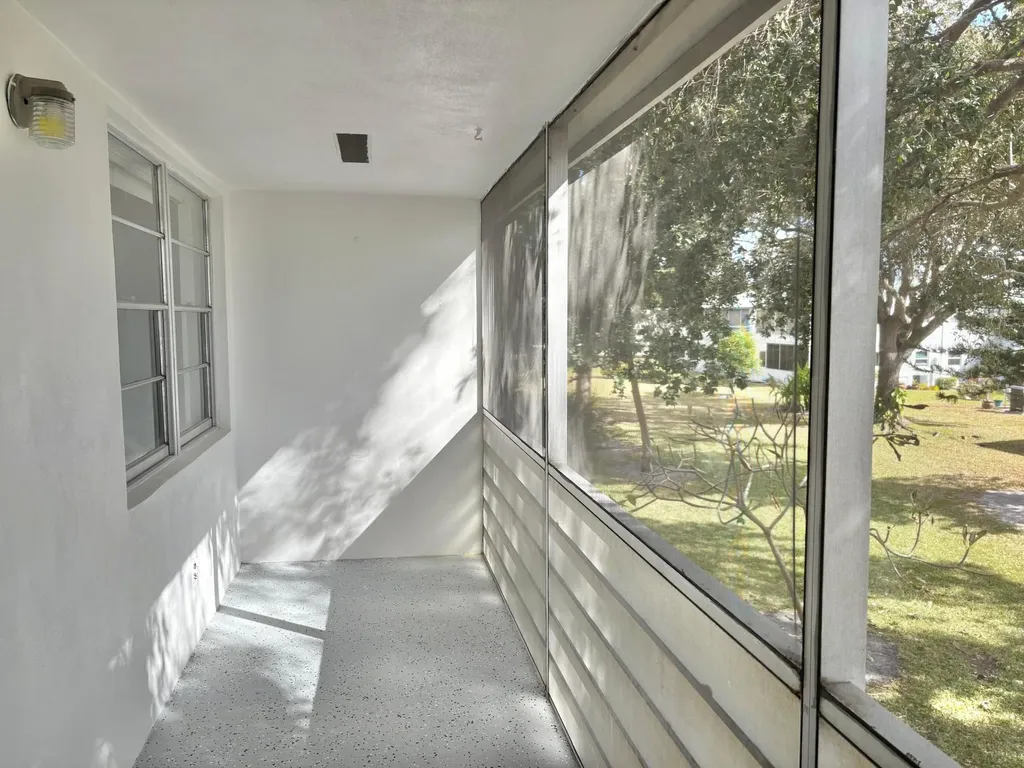 239 Sussex L West Palm Beach FL 33417