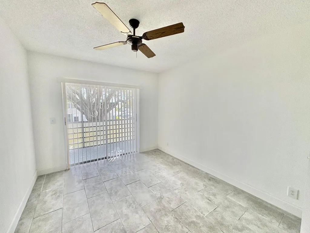 239 Sussex L West Palm Beach FL 33417