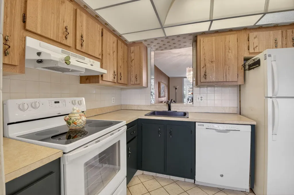 14747 Cumberland Drive Delray Beach FL 33446