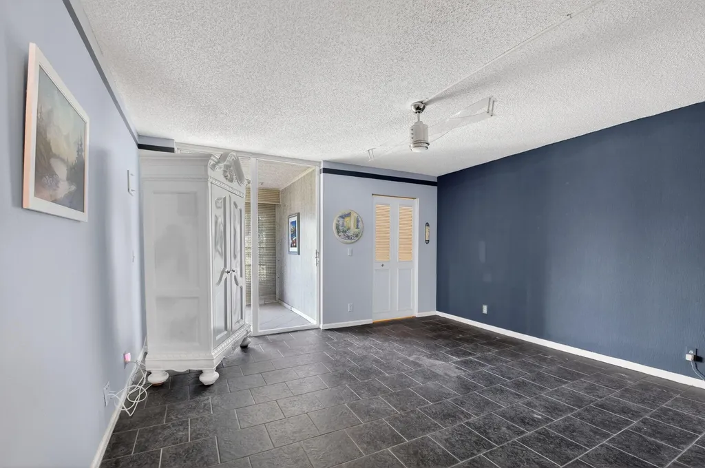 14747 Cumberland Drive Delray Beach FL 33446