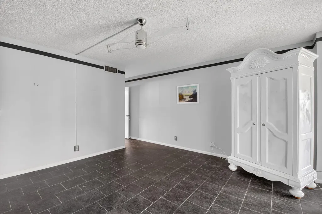 14747 Cumberland Drive Delray Beach FL 33446