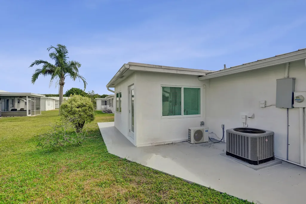 901 SW 6th Avenue Boynton Beach FL 33426