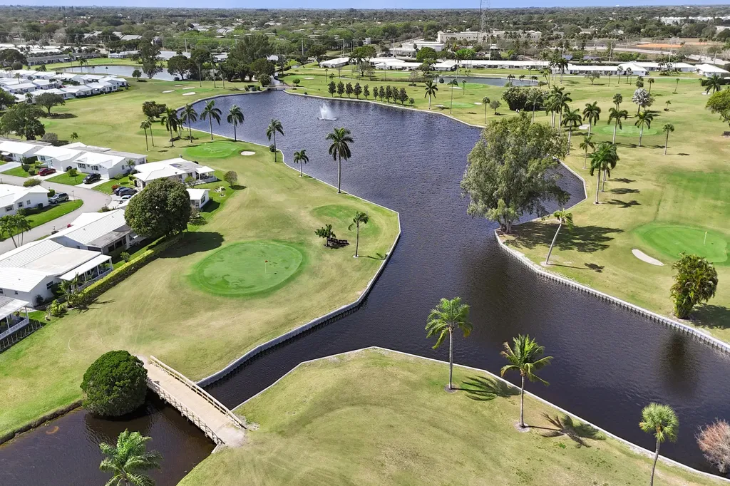 901 SW 6th Avenue Boynton Beach FL 33426