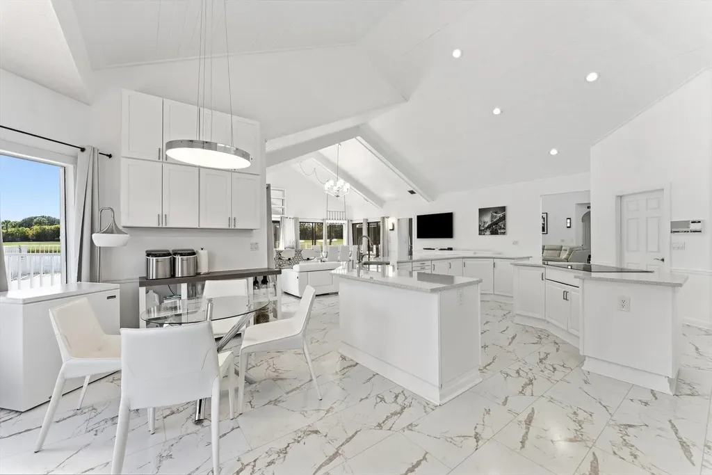 10722 Kirkaldy Lane Boca Raton FL 33498
