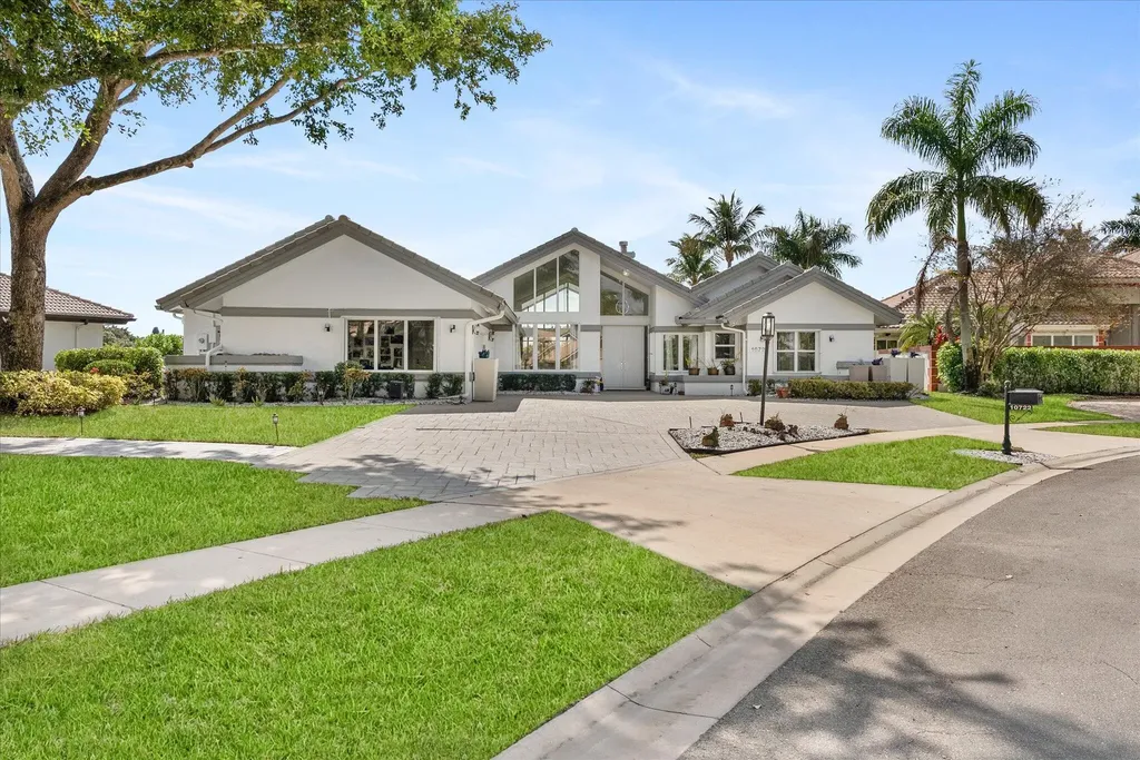 10722 Kirkaldy Lane Boca Raton FL 33498