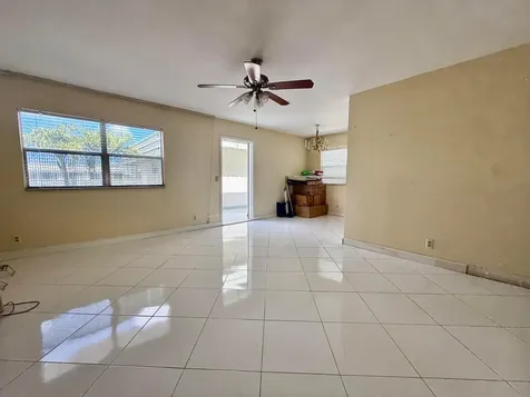 137 Monaco C Delray Beach FL 33446
