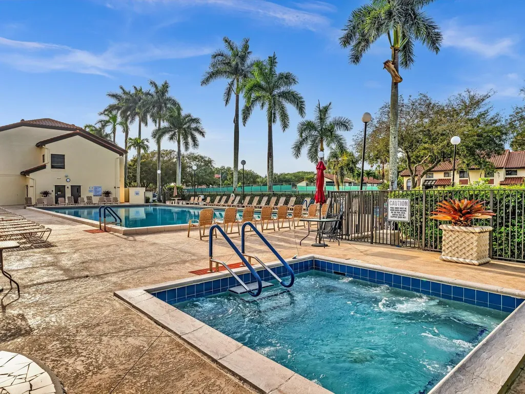 10215 N Circle Lake Drive Boynton Beach FL 33437