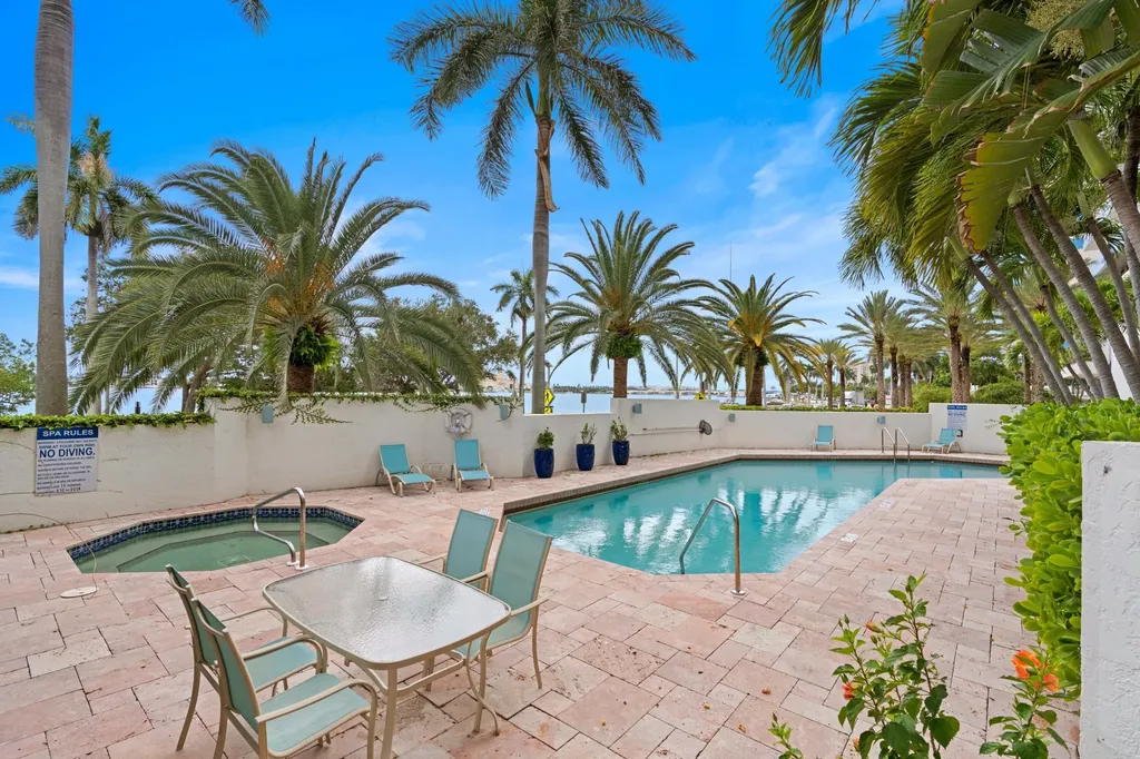 1617 N Flagler Drive West Palm Beach FL 33407