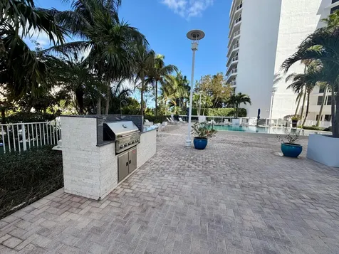 1617 N Flagler Drive West Palm Beach FL 33407