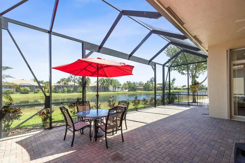 8709 Via Grande E Wellington FL 33411