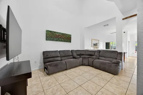 2332 SE 16th Terrace Homestead FL 33035
