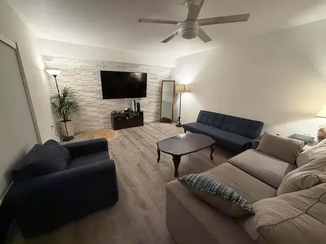 7117 71st Way West Palm Beach FL 33407