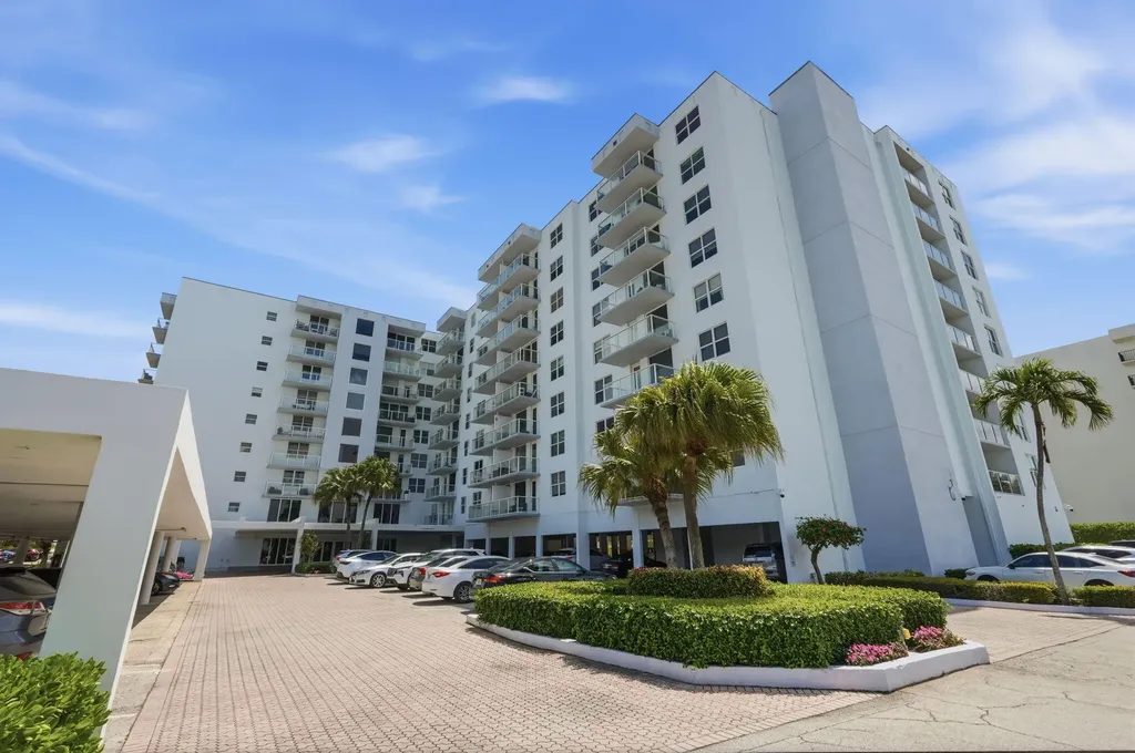 3450 S Ocean Boulevard Palm Beach FL 33480