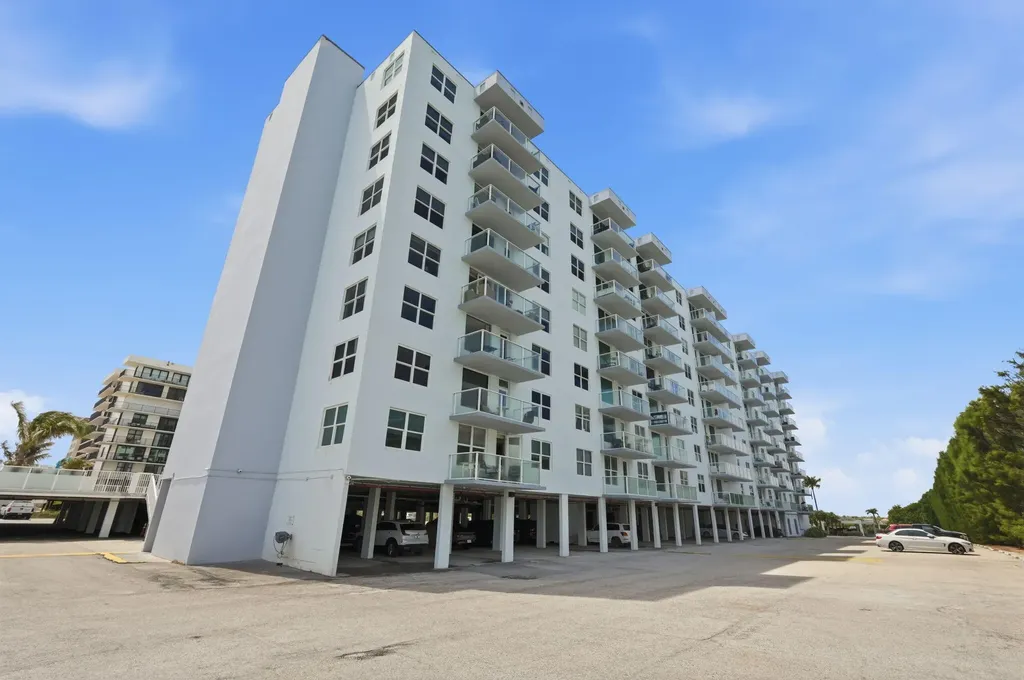 3450 S Ocean Boulevard Palm Beach FL 33480