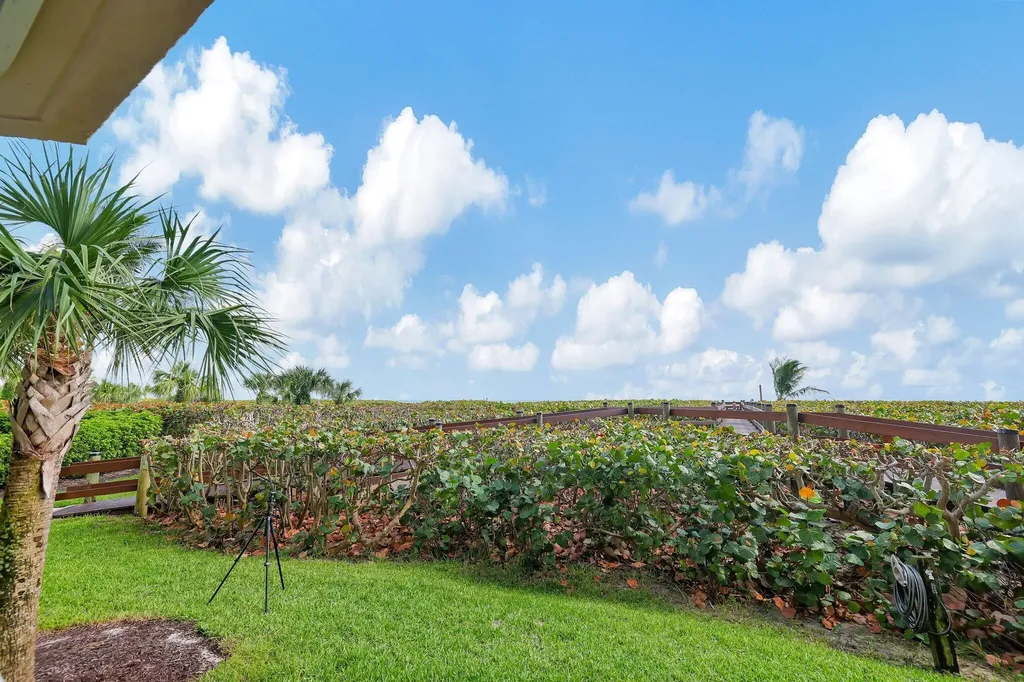 3870 N Hwy A1a Hutchinson Island FL 34949