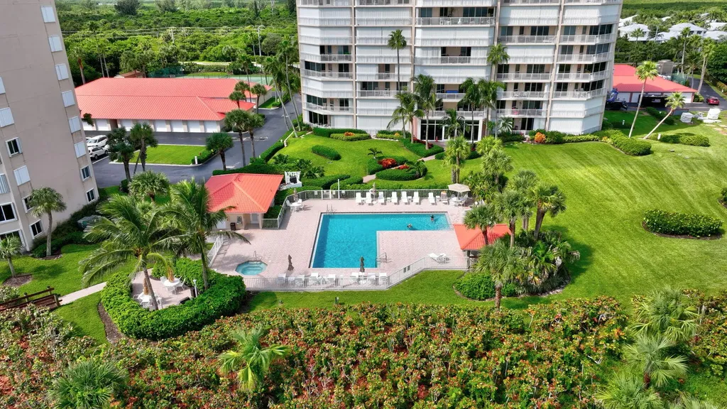 3870 N Hwy A1a Hutchinson Island FL 34949