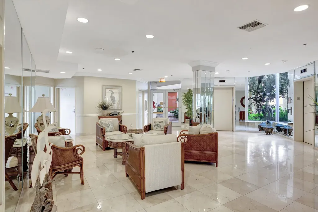 3870 N Hwy A1a Hutchinson Island FL 34949