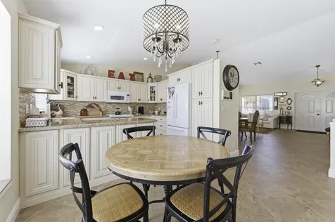 18234 Blue Lake Way Boca Raton FL 33498