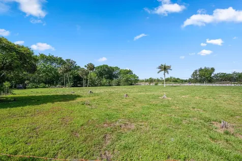 1814 A Road Loxahatchee Groves FL 33470