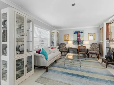 847 Flanders R Delray Beach FL 33484