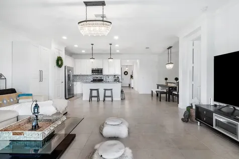 886 Ember Ridge Loxahatchee FL 33470