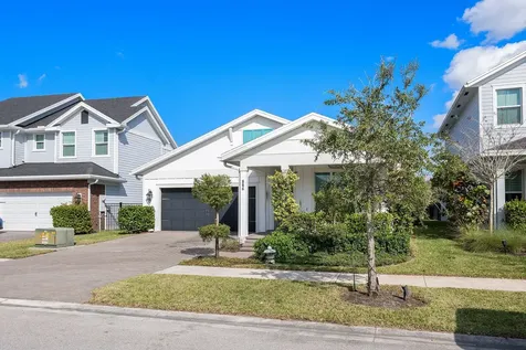 886 Ember Ridge Loxahatchee FL 33470