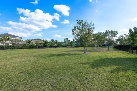 886 Ember Ridge Loxahatchee FL 33470