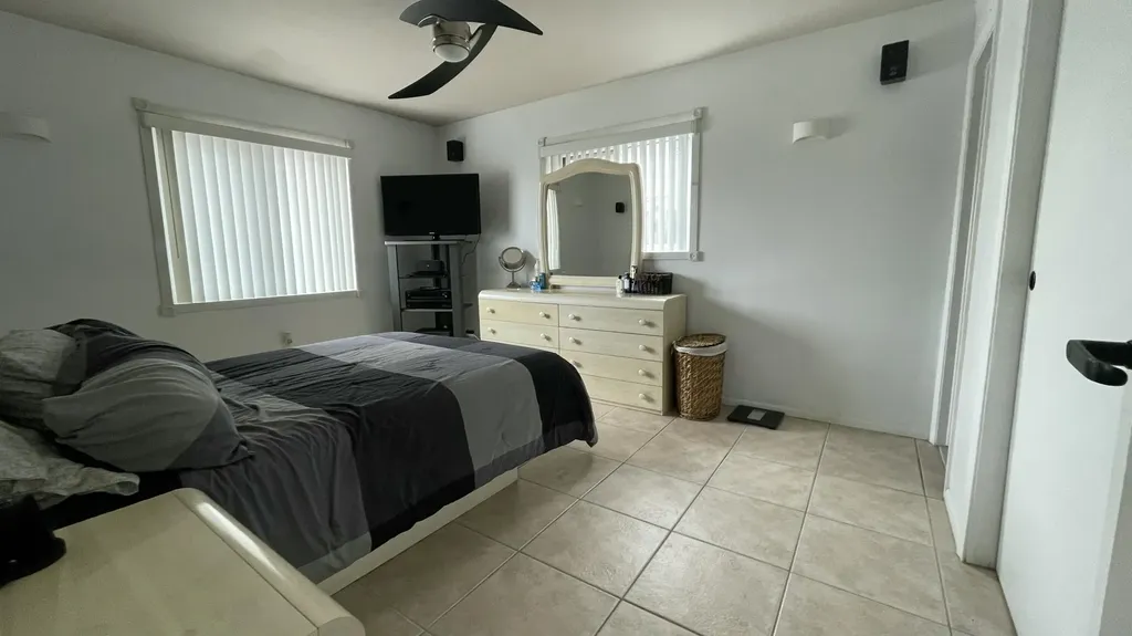 9282 NW 24th Place Sunrise FL 33322