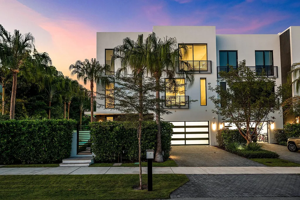 927 Witherspoon Lane Delray Beach FL 33483
