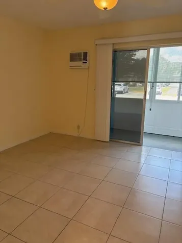 313 Andover West Palm Beach FL 33417