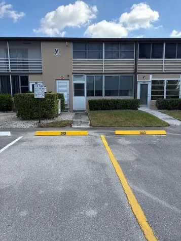 313 Andover West Palm Beach FL 33417