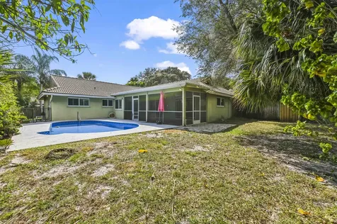 2009 SW 36th Avenue Delray Beach FL 33445