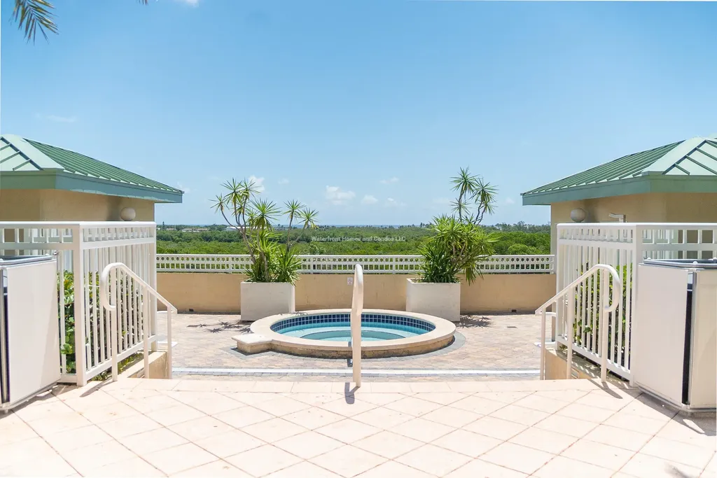 350 N Federal Highway Boynton Beach FL 33435