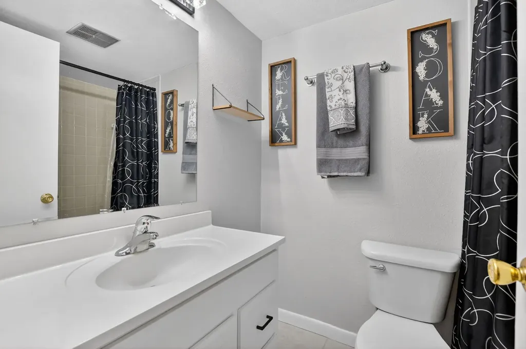 9500 SW 3rd Street Boca Raton FL 33428