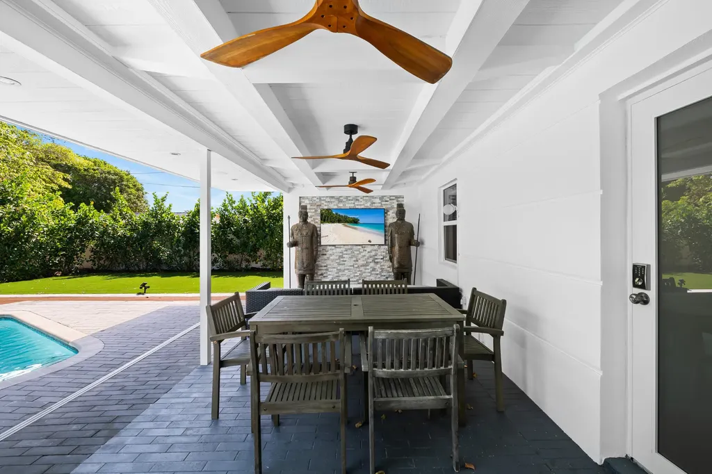 3404 SE 3rd Court Boynton Beach FL 33435
