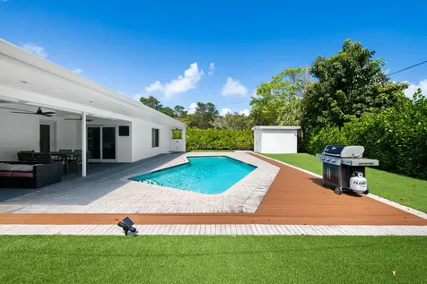 3404 SE 3rd Court Boynton Beach FL 33435