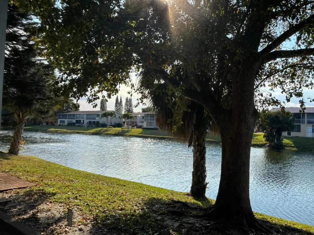 75 Sheffield D West Palm Beach FL 33417
