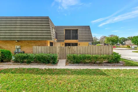 311 3rd Way West Palm Beach FL 33407