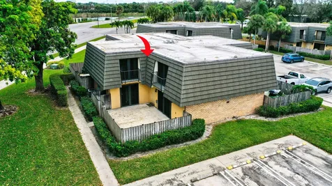 311 3rd Way West Palm Beach FL 33407