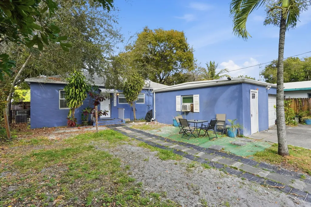 1914 Sheridan Street Hollywood FL 33020