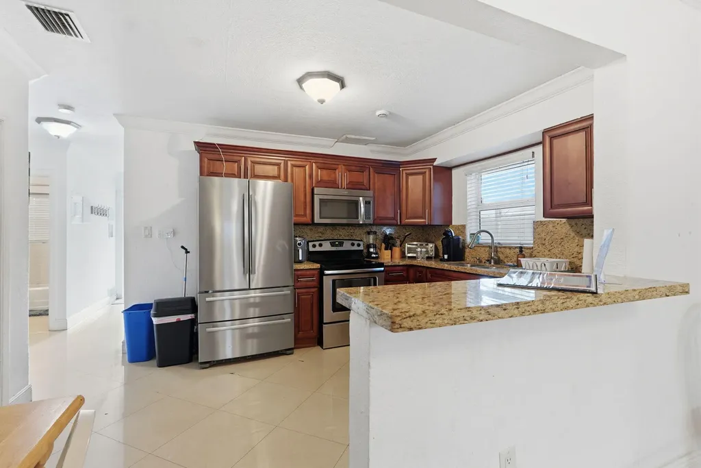 1914 Sheridan Street Hollywood FL 33020