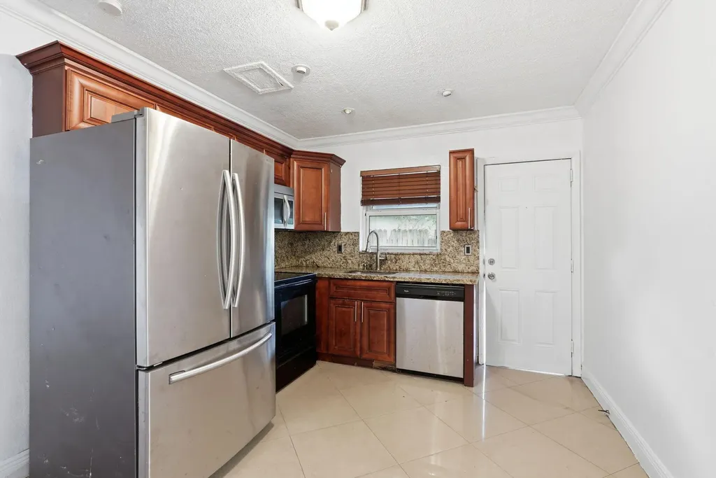 1914 Sheridan Street Hollywood FL 33020